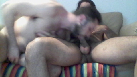 BrHornycouple  13-12-2022